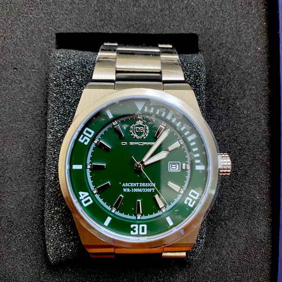 Di Bacarri DB7777 Acsent Design green dial - Picture 1 of 7